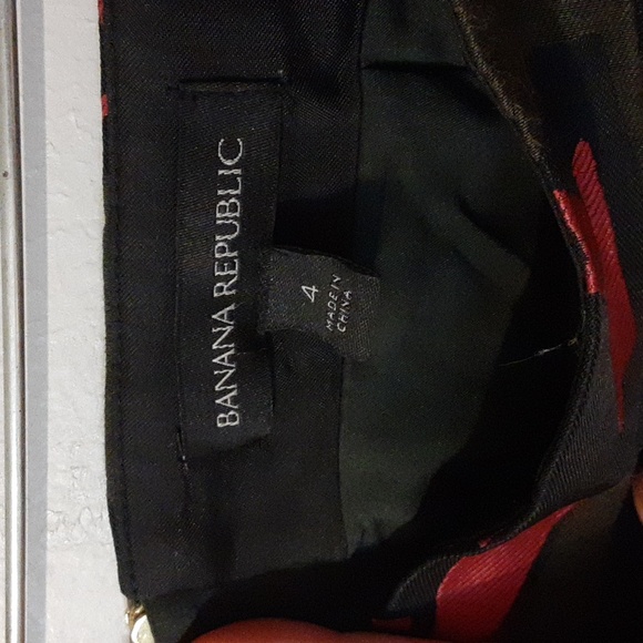 Banana Republic Dark Green And Red Jigsaw Pleated Mini Skirt Womens Size 4 - Picture 7 of 10